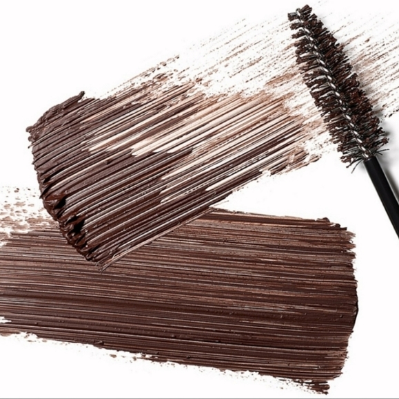 MAC HAUTE & NAUGHTY LASH MASCARA NIB - Picture 2 of 5